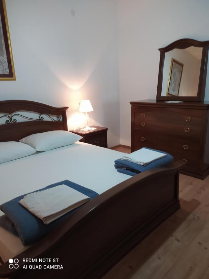Apartments Katica เมทายนา ภายนอก รูปภาพ