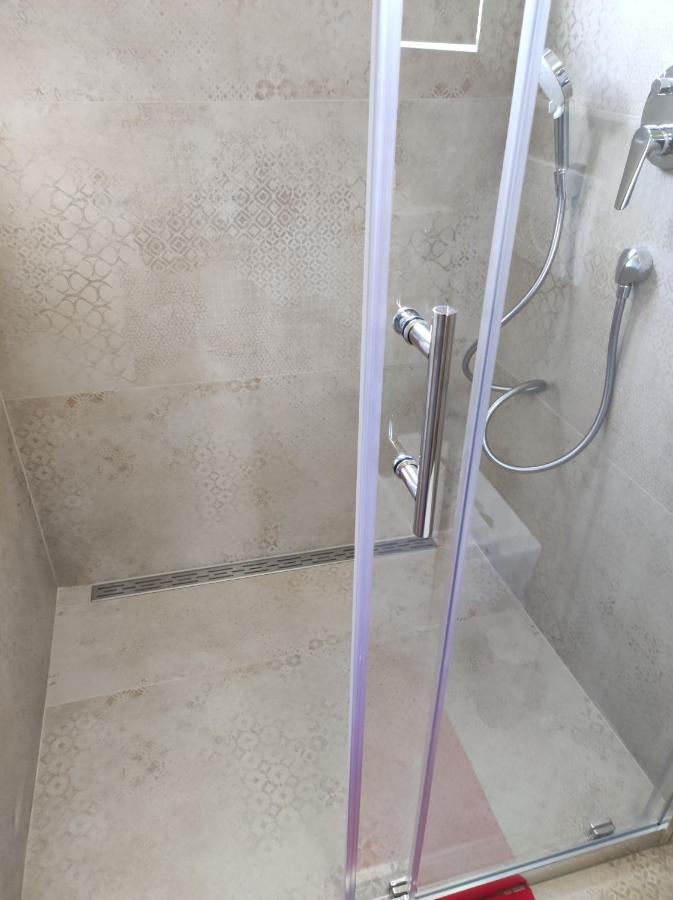 Apartments Katica เมทายนา ภายนอก รูปภาพ
