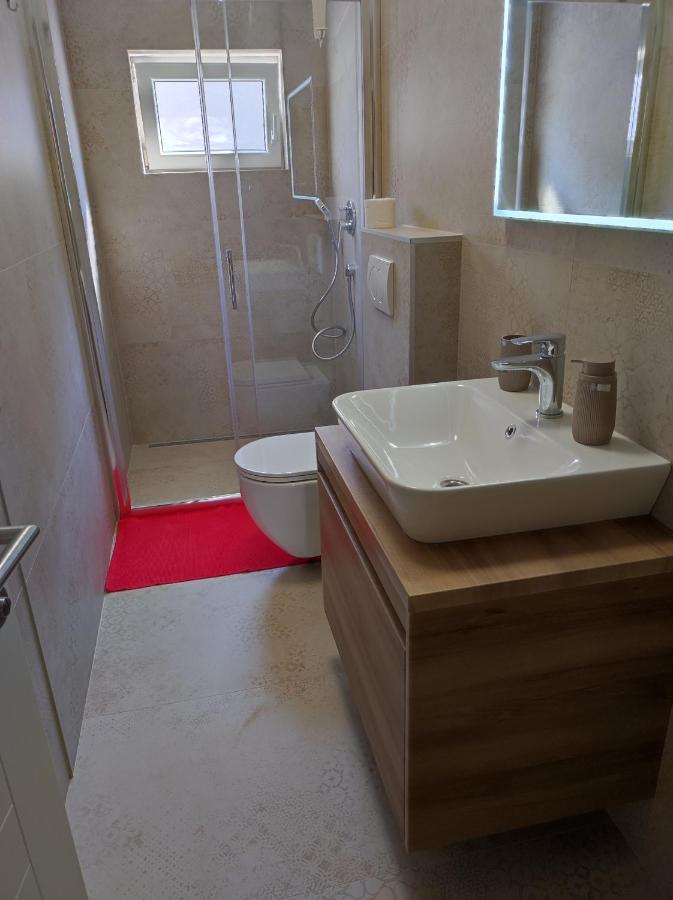 Apartments Katica เมทายนา ภายนอก รูปภาพ