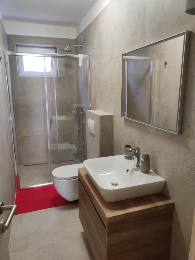 Apartments Katica เมทายนา ภายนอก รูปภาพ
