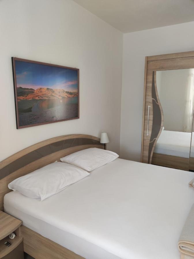 Apartments Katica เมทายนา ภายนอก รูปภาพ