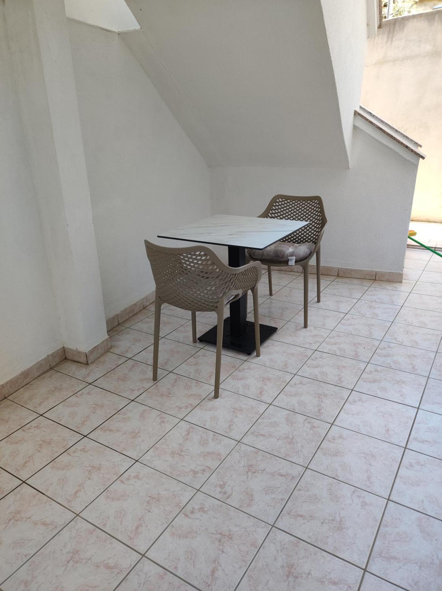 Apartments Katica เมทายนา ภายนอก รูปภาพ